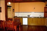 APARTAMENTOS SOBREMONTE PARK